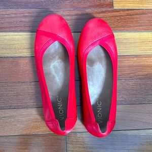 Red Vionic Carroll Ballet Flat